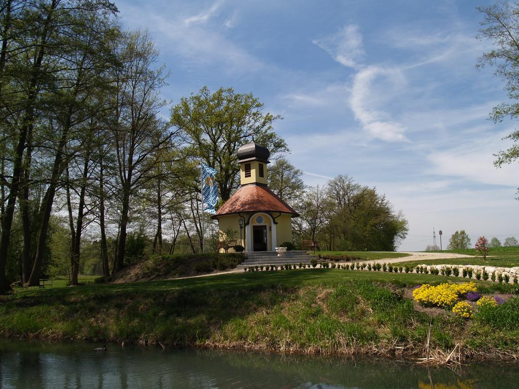 Kurhotel Kaiser Trajan Bad Gögging Buitenkant foto