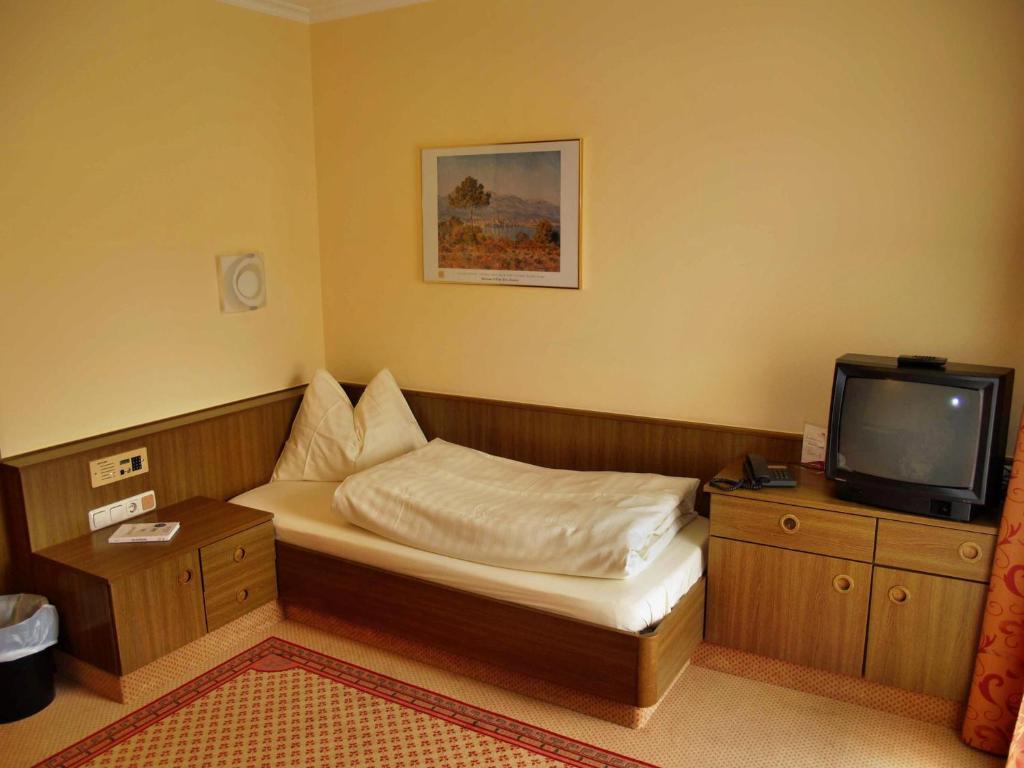 Kurhotel Kaiser Trajan Bad Gögging Buitenkant foto